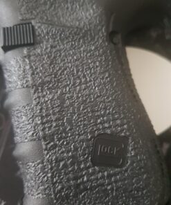 TALON Grips for Glock 19, 23, 25, 32, 38 Gen 4 No Backstrap Rubber-Black 42 71SepLpT18L