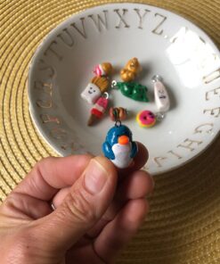 Make Clay Charms (Klutz Craft Kit) 8" Length x 1.19" Width x 9" Height 27 71T1X6V4f4L