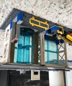LEGO City Airport 60104 Airport Passenger Terminal Building Kit (694 Piece) 34 71T2Qb0nplL