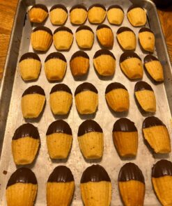 USA Pan Bakeware Madeleine Pan, 16-Well, Aluminized Steel 56 71TBMuWAGIL