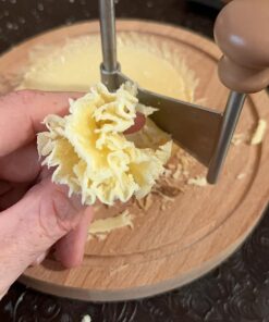 BOSKA Cheese Curler Amigo Stainless Steel - Best for Cheese Wheel or Chocolate - Multifunctional Rust-Proof Shredder - Manual Handheld Flaker - 10 Year Warranty 23 71TTIq2 mGL
