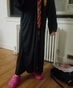 Harry Potter Gryffindor Robe Child Costume, Large, Black 25 71TWD5K2ZnL