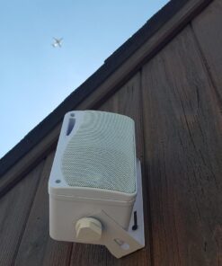 Pyle 3-Way Weatherproof Outdoor Speaker Set - 3.5 Inch 200W Pair of Marine Grade Mount Speakers - in a Heavy Duty ABS Enclosure Grill - Home, Boat, Poolside, Patio, Indoor Outdoor Use -PLMR24 (White) Standard Packaging 35 71TYE9j 6vL