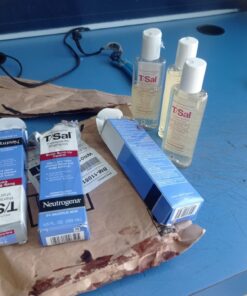 Neutrogena T/Sal Therapeutic Shampoo for Scalp Build-Up Control with Salicylic Acid, Scalp Treatment for Dandruff, Scalp Psoriasis & Seborrheic Dermatitis Relief, 4.5 fl. oz 1 Count 40 71TaaHntajL 1