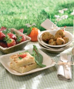 Palm Leaf Square Plate with Rounded Corners (Case of 100), PacknWood - Eco Friendly Compostable Wooden Disposable Plates (6" x 6" x 0.8") 210BBA1717 100 Pieces 6" x 6" 20 71TdKH6v8L