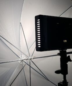 Neewer Universal E-Type Camera Flash Speedlite Mount Light Stand Bracket Umbrella Shoe Holder Compatible with Nikon Pentax Olympus and other Flashes with Standard Shoe Mount 34 71TnukOf9yL