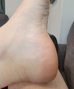 O'Keeffe's for Healthy Feet Foot Cream, Guaranteed Relief for Extremely Dry, Cracked Feet, Instantly Boosts Moisture Levels, 3.2 Ounce Jar, (Pack of 1) 3.2 Ounce (Pack of 1) 42 71UC4nczmtL