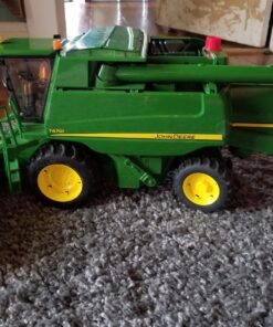 Alternative view of Bruder John Deere T670i Combine Harvester