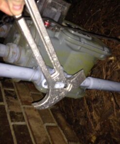 SurvivalKitsOnline 515100 On-Duty Emergency Gas and Water Shutoff 4-in-1 Tool for Earthquakes, Hurricanes, Fires, Floods, Disasters and Emergencies 11 71UV93KnnqL