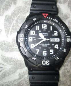 Casio EAW-MRW-200H-1BV Men's MRW200H-1BV Black Resin Dive Watch 40 71UaY1zsG6L