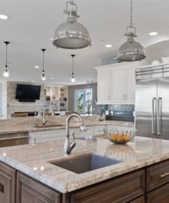 Pyle Wireless Home Audio Amplifier System - Bluetooth Compatible Sound Stereo Receiver Amp - 6 Channel 600 Watt Power, Digital LCD, Headphone Jack, 1/4'' Microphone IN USB SD AUX RCA FM Radio 35 71UbOluhhvL