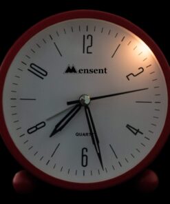Mensent Analog Alarm Clock, 4 inch Round Silent Alarm Clock Non Ticking, Night Light, Snooze, Battery Powered Silent Alarm Clock, Simple Design BesideDesk Alarm Clock (Red) Red 12 71UgOVuaxmL