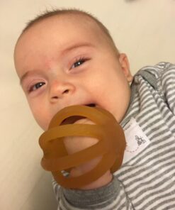 Calmies Teether for Babies Without BPA, Natural 100 Percent Rubber Toy for Infants, Plant Based, No Parabens, PVC or Phthalates, Unscented 36 71Un9Xh3uNL