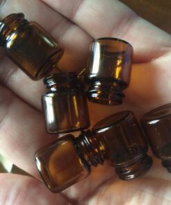 Simple-e 50pcs 1ml (1/4 Dram) Amber Mini Glass Bottle 1cc Amber Sample Vial Small Essential Oil Bottle Travel Must + 1pc Glass Clean Cloth 20 71V1o2CsEAL