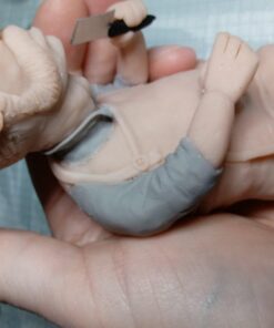 Super Sculpey Medium Gray, Premium, Non Toxic, Medium firmness, Sculpting Modeling Polymer clay, Oven Bake Clay, 1 pound bar. Great for all advanced sculptors, model makers and movie studios Multicolor 47 71V3navK0NL