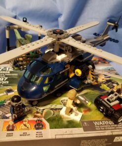 LEGO Jurassic World Blue's Helicopter Pursuit 75928 Building Kit (397 Pieces) 50 71VXEbfH9bL