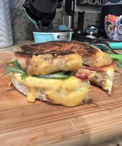 Hamilton Beach Breakfast Sandwich Maker with Egg Cooker Ring, Customize Ingredients, Perfect for English Muffins, Croissants, Mini Waffles, Perfect White Elephant Gifts, Mint (25482) Single 29 71VufEAkQnL