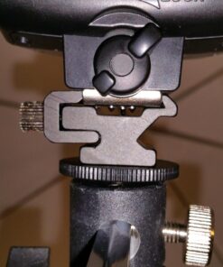 Neewer Universal E-Type Camera Flash Speedlite Mount Light Stand Bracket Umbrella Shoe Holder Compatible with Nikon Pentax Olympus and other Flashes with Standard Shoe Mount 29 71VySqt7jYL