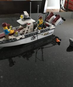 LEGO City Fishing Boat 60147 Creative Play Toy 25 71W1Rx79QrL