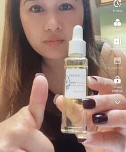 Japanese Tsubaki Oil - Best Face Moisturizer. Face Oil for Gua Sha, Anti Aging, Hydrating and more! Facial Moisturizer for Women by Amaki (30ml) 1.01 Fl Oz (Pack of 1) 38 71W2KiLztfL