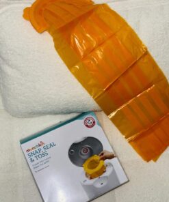 Munchkin® Arm and Hammer Diaper Pail Snap, Seal and Toss Refill Bags, Holds 600 Diapers, White 20 Count 20 Pack 31 71W6JbyqOWL