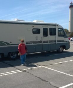 Camco Yellow Drive On Tri-Leveler, Raises Your RV Up by 3-7/8" Works on Any Tire , Has Built In Handle, Load Capacity of 3500 lbs, Durable Non Slip Surface (44573) Standard Packaging 23 71WDVIZ4 wL