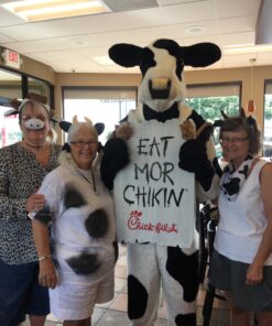 Beistle NoveltBeistle Unisex Plush Cow Head Hat – Western Themed Novelty Cap, Farm Animal Party Supplies, Halloween Costume Headwear, Photo Booth Prop, Dress Up Accessory 22 71WMn4oVnCL