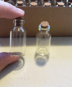 Yesker IPV023 Package of 24 Small Mini Glass Jars with Cork Stoppers-Size: 1-1/2" Tall X 3/4 Inches Diameter, Count 37 71WXuYxocL