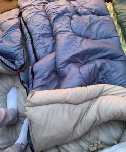Coleman Sun Ridge Cool-Weather Sleeping Bag 40°F Lightweight for Adults, Camping Sleeping Bag with Easy Packing and Draft Tube to Prevent Heat from Escaping 40-60 Degree Sleeping Bag 20 71WhWVak3aL
