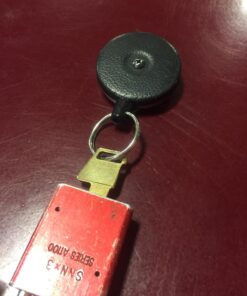 KEY-BAK Original Retractable Key Holder Keychain with a Black Front, Steel Belt Clip, and Split Ring 48" Kevlar (8 oz. Load) 28 71Wn0A7RAiL