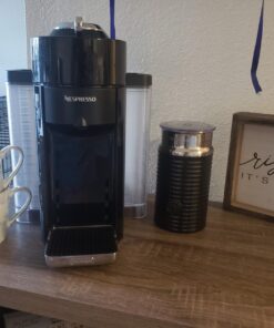 Nespresso Vertuo Coffee and Espresso Machine by De'Longhi with Milk Frother, 236.59 Milliliters, Piano Black Machine + Frother 54 71WpgCMMPfL