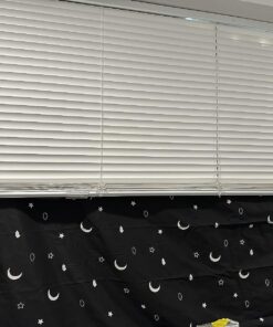 Amazon Basics Portable Travel Window Blackout Curtain Shades with Suction Cups-Black, 1-Pack, 78 by 50 inches - 1 Pack, Moon and Stars 34 71WviAgiLUL