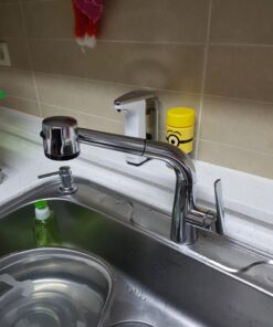 simplehuman 8 oz. Touch-Free Sensor Liquid Soap Pump Dispenser with Soap Sample, White 8 oz. Battery Operated 24 71WxM96eyL