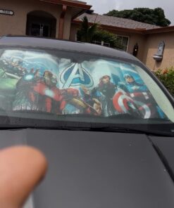 Plasticolor 003695R01 Marvel Avengers Accordion Style Car Truck SUV Front Windshield Sunshade 7 71XHyqeR9QL