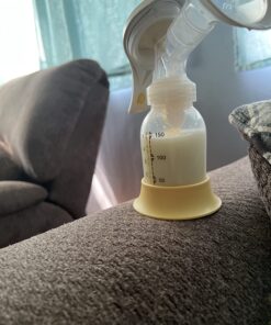 Medela Manual breast pump with Flex Shields Harmony Single Hand for More Comfort and Expressing More Milk 54 71XIef zEeL