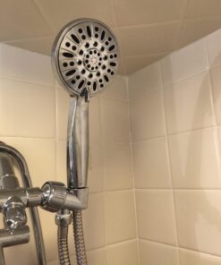 AquaDance 3316 High Pressure 6-Setting 4" Chrome Face Hand Held Head with Hose for The Ultimate Shower Experience Officially Independently Tested to Meet Strict US Quality & Performance Standards 61 71XNrMr a0L