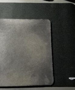 Amazon Basics Square Mouse Pad, Cloth with Rubberized Base, Standard, Black Single 25 71XQuUkC8IL