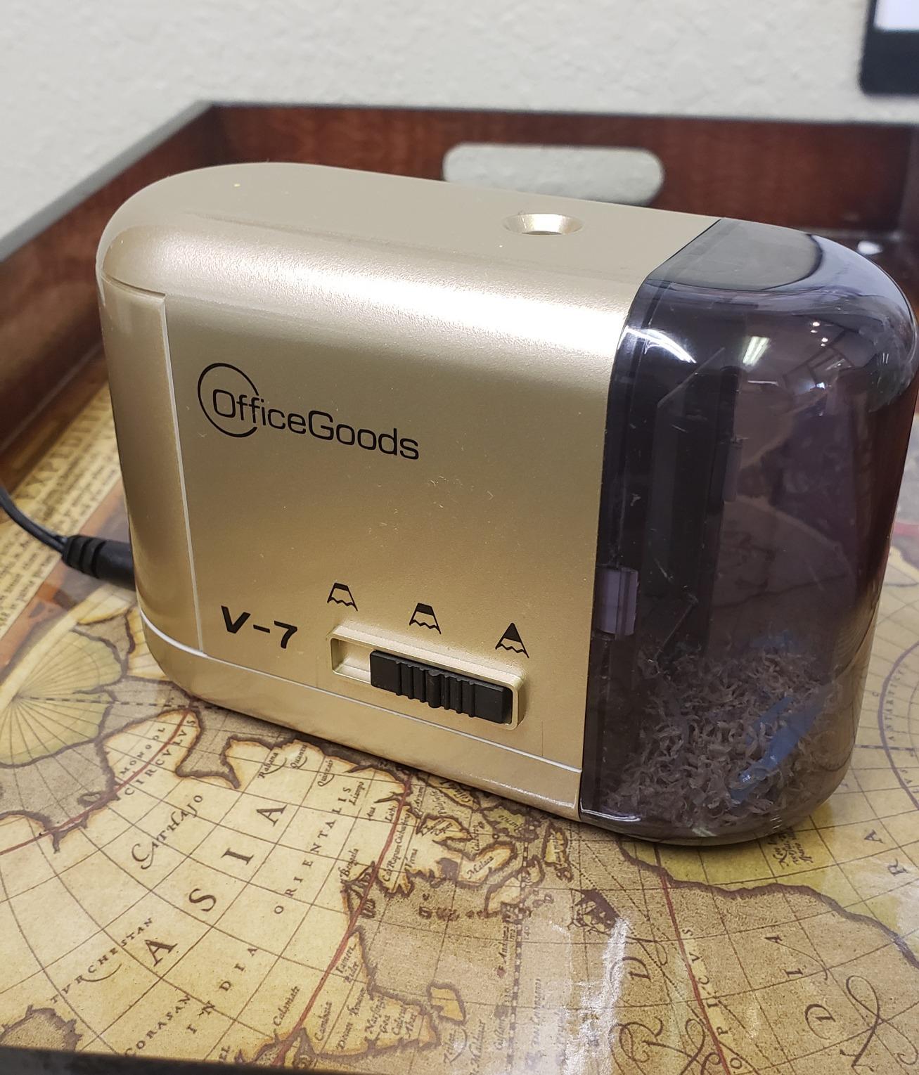 OfficeGoods Electric Pencil Sharpener - Battery or Cord Powered Portable Sharpener - Perfectly Sharpens Colored Pencils, Drafting Pencils for Artists, Office, School & Home - Gold 16 OfficeGoods Electric Pencil Sharpener - Battery or Cord Powered Portable Sharpener - Perfectly Sharpens Colored Pencils, Drafting Pencils for Artists, Office, School & Home - Gold - Image 16