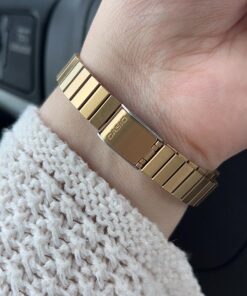 Casio Women's Vintage LA670WGA-1DF Daily Alarm Digital Gold-tone Watch 39 71XqDPmf6DL