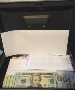 SentrySafe Cash Box, Locking Cash Box With Money Tray, Small, CB-10 42 71Xt1LCrp9L