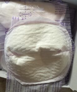 Lansinoh Stay Dry Disposable Nursing Pads, Soft and Super Absorbent Breast Pads, Breastfeeding Essentials for Moms, 100 Count 100 Count (Pack of 1) 31 71Y9qzmTK0L