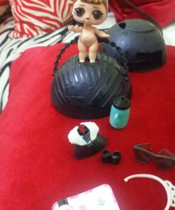 L.O.L. Surprise! Glam Glitter Series Doll with 7 Surprises 27 71YB8WpGSzL