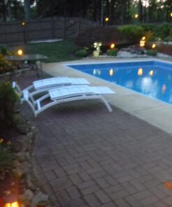 Walensee Solar Lights Outdoor Upgraded 43"(4 PACK) 96 LED Waterproof Flickering Flames Torch Lights Outdoor Solar Spotlights Landscape Decoration Lighting Dusk to Dawn Auto On/Off Security Torch Light 29 71YKVQsq8UL