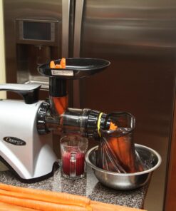 Omega NC800HDS Cold Press Juicer Machine, Vegetable and Fruit Juice Extractor and Nutrition System, Dual-Stage Slow Masticating Juicer, 150 W, Silver 33 71YP1uYcsJL