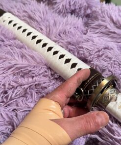 Siwode Michonne's Katana Walking Dead 40-Inchs The zombie biohazard symbol AND T10 Clay_tempered steel 44 71YPn79uCHL