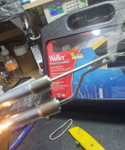 Weller 260-Watt/200W Professional Soldering Gun Kit with Three Tips and Solder in Carrying Case - D550PK 32 71YQTc1vRgL