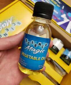 NATIONAL GEOGRAPHIC Science Magic Kit – Science Kit for Kids with 50 Unique Experiments and Magic Tricks, Chemistry Set and STEM Project, A Great Gift for Boys and Girls (Amazon Exclusive) Mega Science Magic 65 71YRJpFeWLL