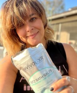 Sitz Bath for Hemorrhoids Soothing 20-in-1 Salts Soak Mix, Concentrated Pouch Makes 15 Toilet Seat Basin Sit Soaks. Made-in-USA 26 71YZhSVBqvL