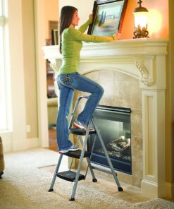 Rubbermaid RM-3W 3-Step Steel Step Ladder with Hand Grip, 200 lb Capacity, Silver 3-Step Stool 27 71Ya5f3zs0L