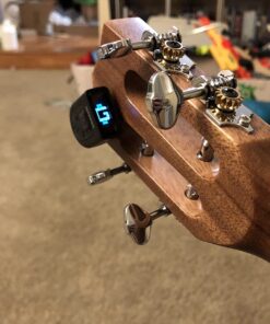 D'Addario Accessories Guitar Tuner - Micro Headstock Tuner - Tuner for Acoustic Guitar, Electric Guitar, Bass Guitar, Mandolin, Banjo, Ukelele - Compact & Discrete - Clip On - 1 Pack Single Pack Clip-On 42 71YctIgpmSL